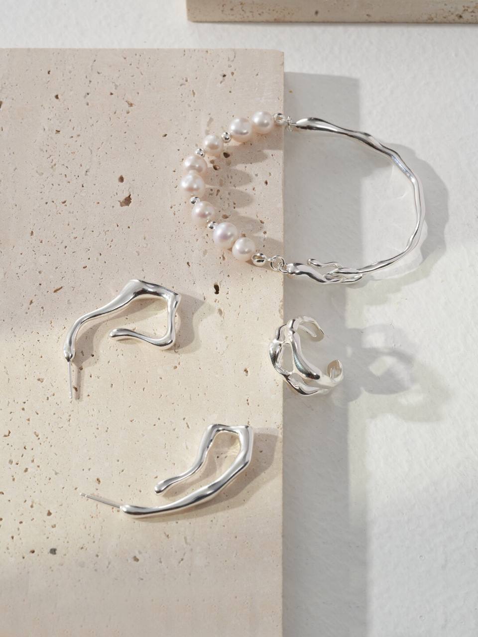 Sterling Silver Pearl Bangle Bracelet - Liquid Collection