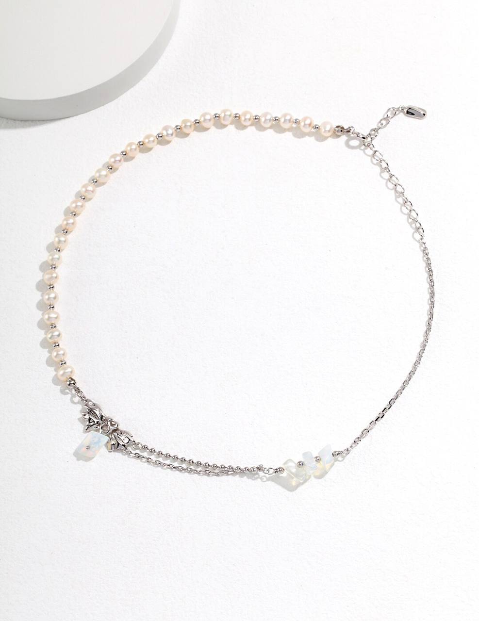 Collar de perlas de plata esterlina con ópalo - Serie de diseño de pliegues irregulares