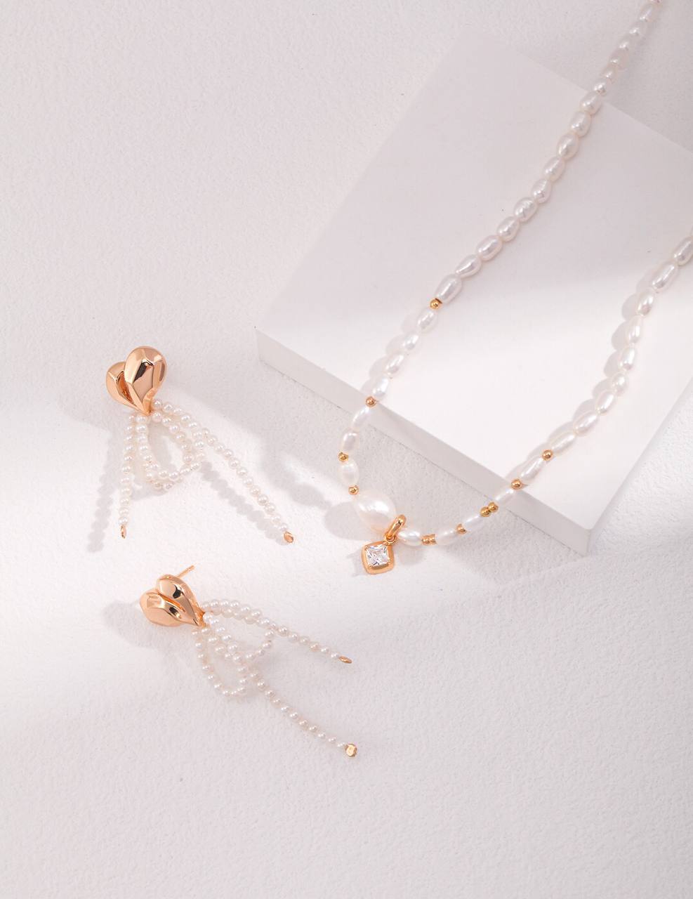 Zirkonia-Perlenkette aus Sterlingsilber